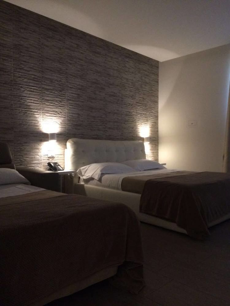 Domus Castroni Pompeo Magno Bed & Breakfast Roma Exterior foto
