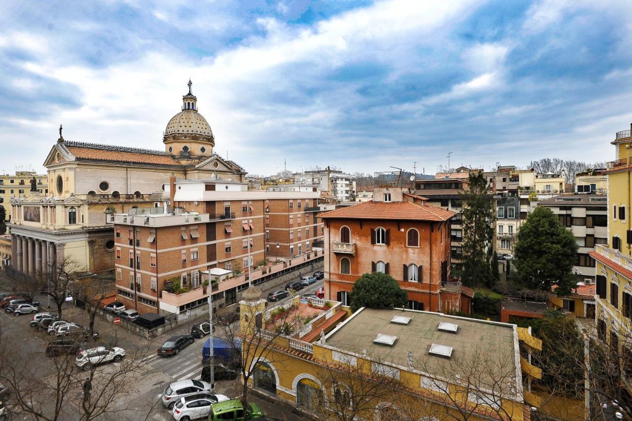 Domus Castroni Pompeo Magno Bed & Breakfast Roma Exterior foto